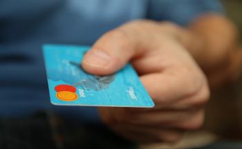 Kredittkort med kontaktløs betaling